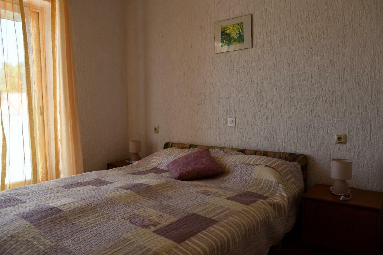 Josip Apartment Rab Town