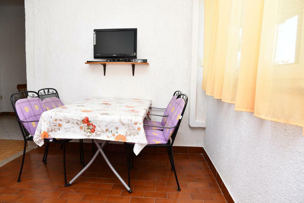 Apartment Josip