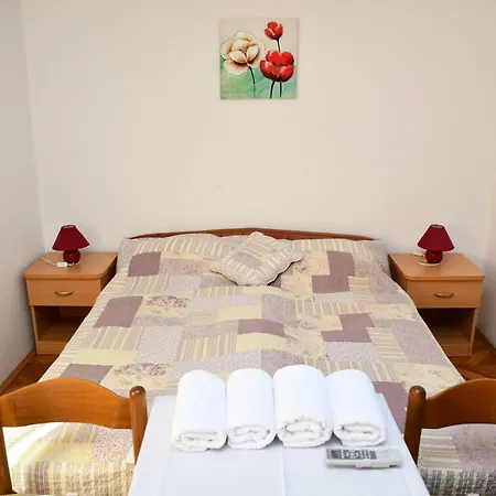Apartments Josip Rab Town Exterior foto