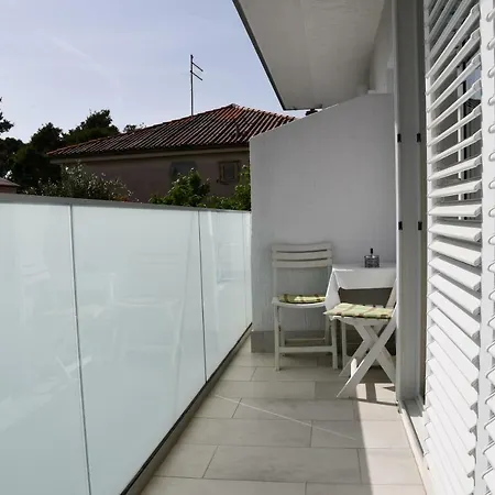 Apartments Josip Rab Town Exterior foto